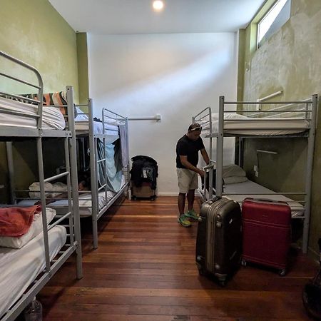 The Manor By Mingle Hostel Куала Лумпур Екстериор снимка