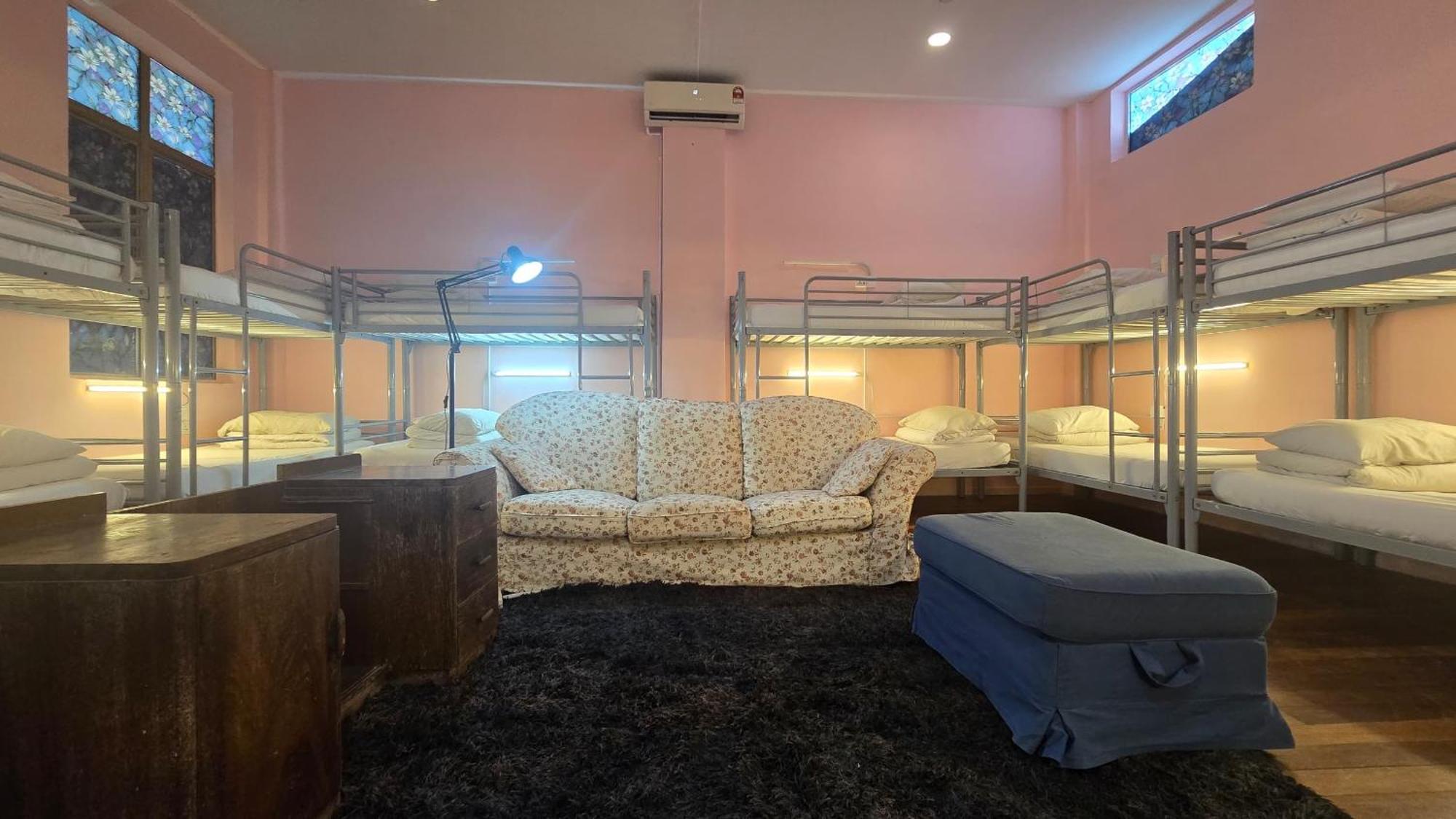 The Manor By Mingle Hostel Куала Лумпур Екстериор снимка